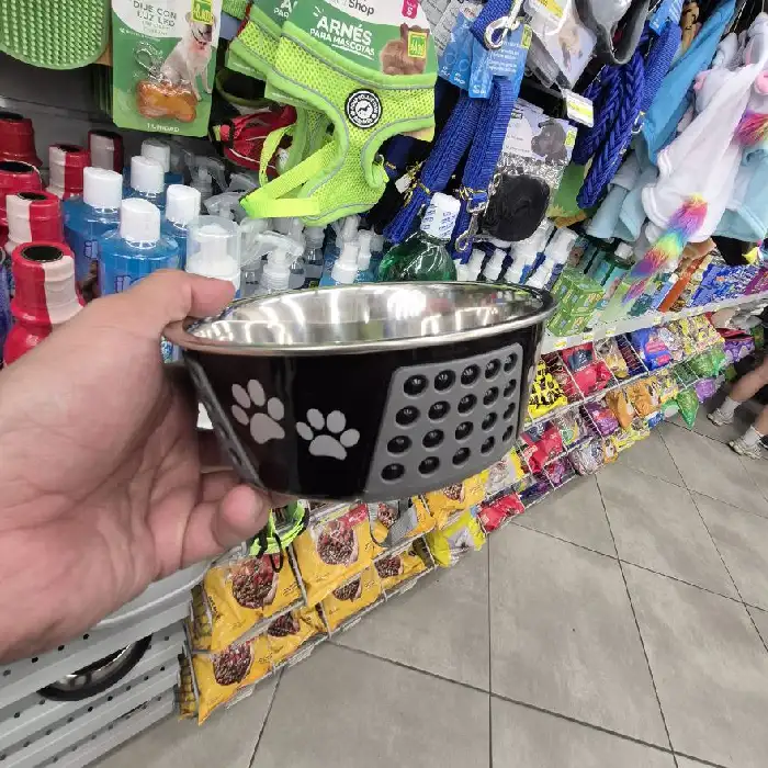 Accesorios para mascotas en Dollarcity